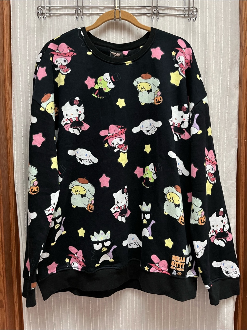 Sanrio Hello Kitty Friends Halloween Costumes Crewneck Sweatshirt XL BoxLunch